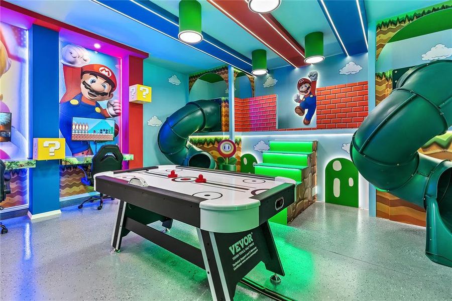 Community amenities in , Clermont (Image 59). Community amenities in , Clermont (Image 59).