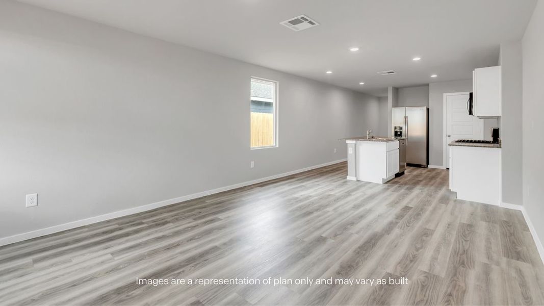 Spacious, unfurnished interior of a new home in Deer Meadows, Odessa (Image 12). Spacious, unfurnished interior of a new home in Deer Meadows, Odessa (Image 12).