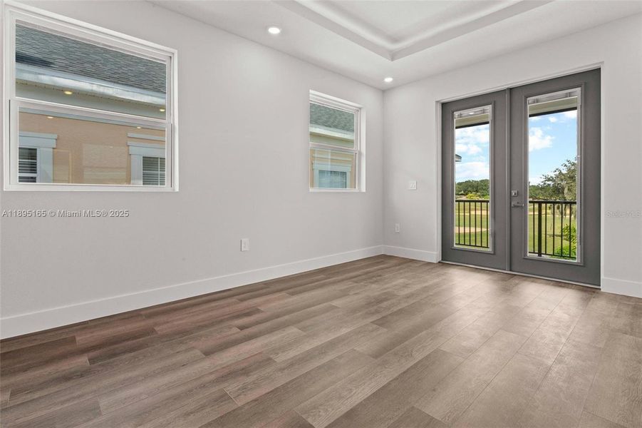 Spacious, unfurnished interior of a new home in Reunion Resort, Reunion (Image 23).