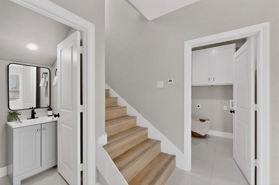 Furnished interior view inside a new home in , Dallas (Image 7). Furnished interior view inside a new home in , Dallas (Image 7).