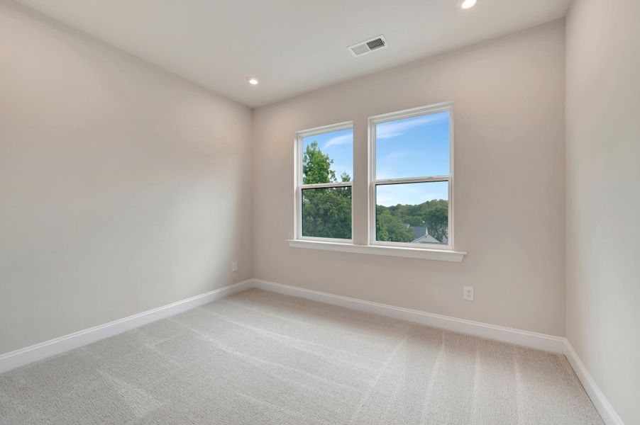 Spacious, unfurnished interior of a new home in Old Town Village, Waxhaw (Image 31).