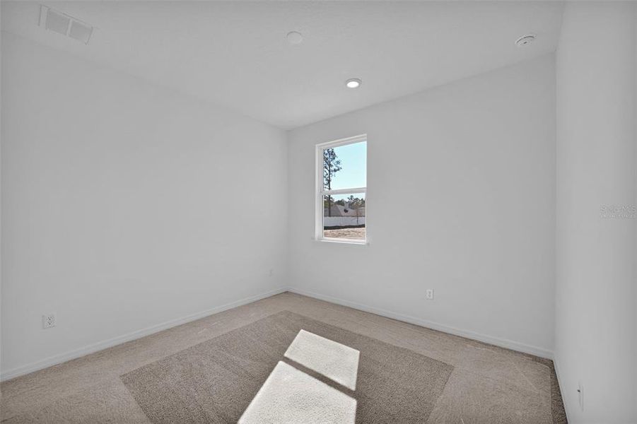 Spacious, unfurnished interior of a new home in Lakeview Estates, Palm Coast (Image 20). Spacious, unfurnished interior of a new home in Lakeview Estates, Palm Coast (Image 20).