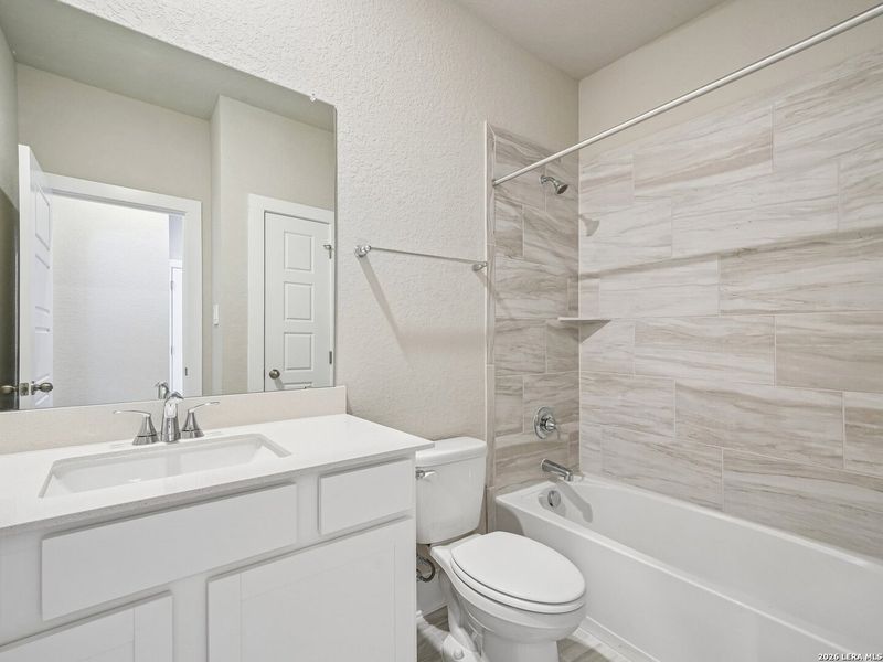 Furnished interior view inside a new home in Stetson Ridge, Marion (Image 7).
