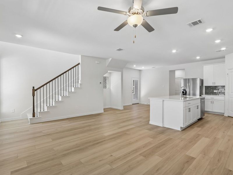 Spacious, unfurnished interior of a new home in Oak Ridge Park, Corinth (Image 9). Spacious, unfurnished interior of a new home in Oak Ridge Park, Corinth (Image 9).