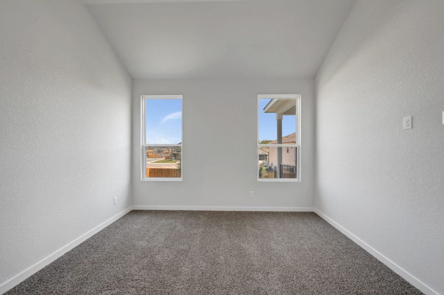 Spacious, unfurnished interior of a new home in The Meadows at Hunters Ranch, San Antonio (Image 36).