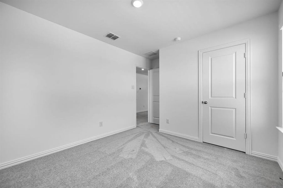 Spacious, unfurnished interior of a new home in River Ridge, Crandall (Image 19). Spacious, unfurnished interior of a new home in River Ridge, Crandall (Image 19).