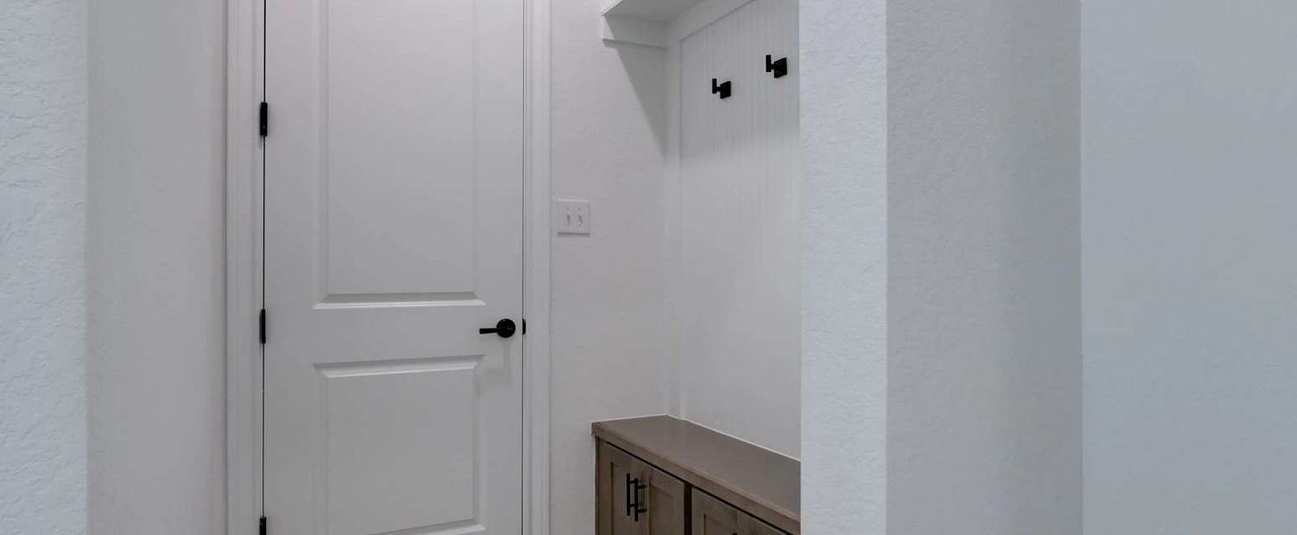 Representative interior finishes for a home built from the Kerrville by Ashton Woods in Saddlebrook Ranch, Schertz (Image 17). Representative interior finishes for a home built from the Kerrville by Ashton Woods in Saddlebrook Ranch, Schertz (Image 17).