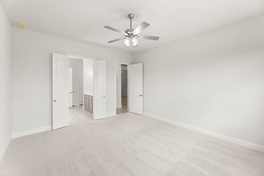 Spacious, unfurnished interior of a new home in Timberbrook, Justin (Image 21).