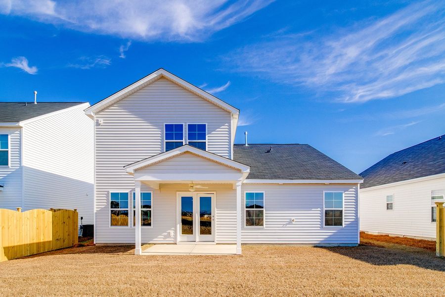 Exterior details and patio area of a home in Winston Point, Gilbert (Image 20).