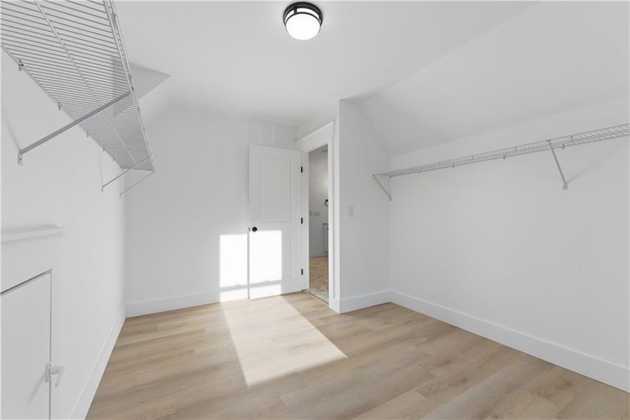 Spacious, unfurnished interior of a new home in , Acworth (Image 35). Spacious, unfurnished interior of a new home in , Acworth (Image 35).