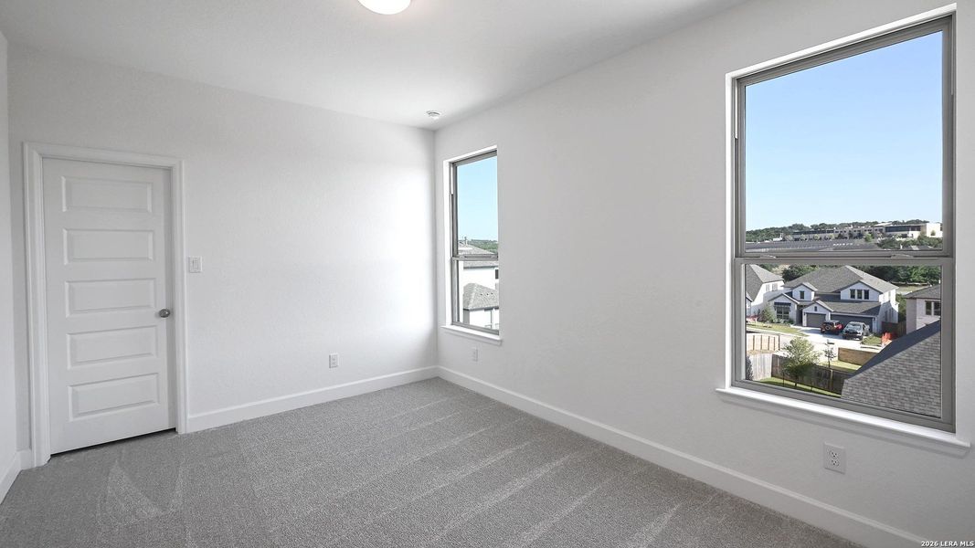 Spacious, unfurnished interior of a new home in Johnson Ranch, Bulverde (Image 21).