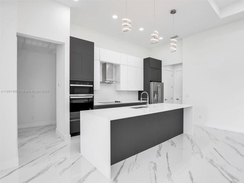 Furnished interior view inside a new home in , Cape Coral (Image 13).