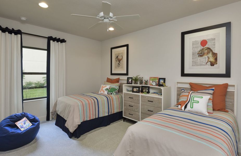 Representative furnished interior of a home built from the Meadow Brook by Neal Communities in Verandah, Fort Myers (Image 9).