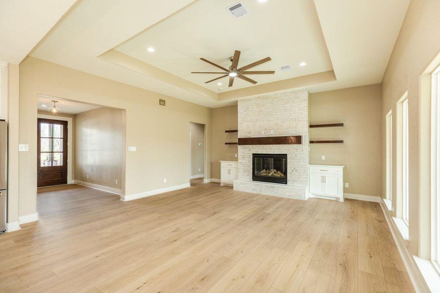 Spacious, unfurnished interior of a new home in , Richwood (Image 25).