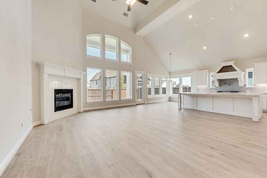 Spacious, unfurnished interior of a new home in South Pointe, Mansfield (Image 26). Spacious, unfurnished interior of a new home in South Pointe, Mansfield (Image 26).