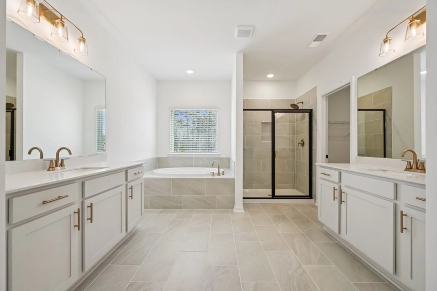 Representative images and renderings are for illustrative purposes. Actual structural options and design finishes of home may vary.