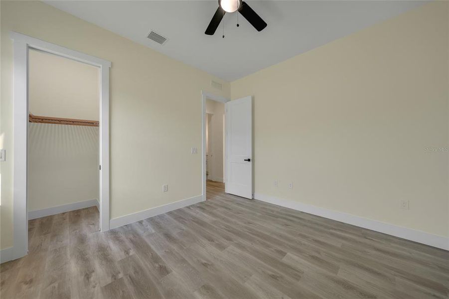 Spacious, unfurnished interior of a new home in , Cape Coral (Image 28). Spacious, unfurnished interior of a new home in , Cape Coral (Image 28).