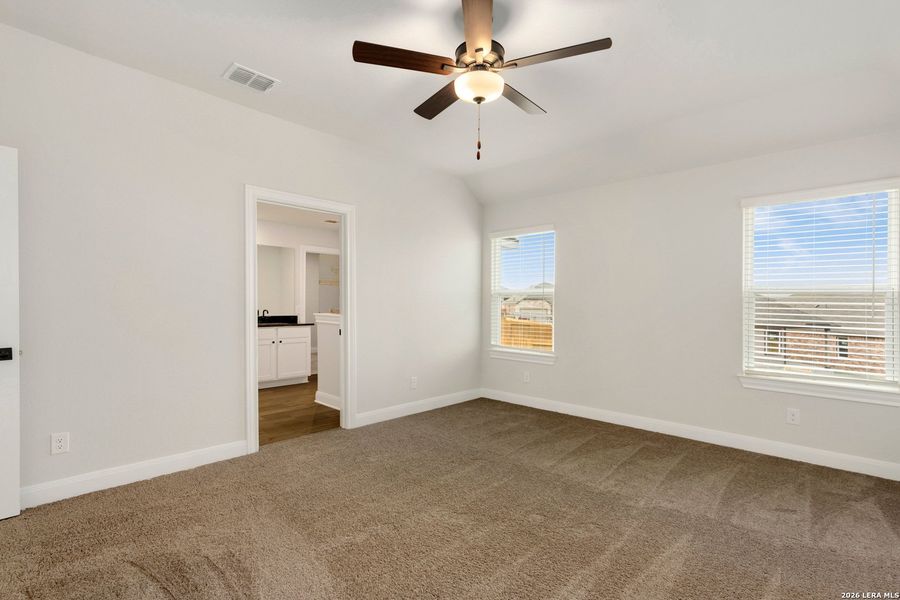 Spacious, unfurnished interior of a new home in Hightop Ridge, Converse (Image 9).