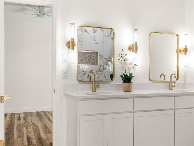 Furnished interior view inside a new home in , Fort Worth (Image 5).