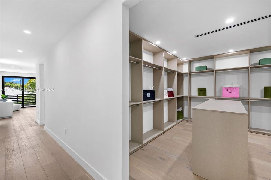 Spacious, unfurnished interior of a new home in , Miami (Image 41). Spacious, unfurnished interior of a new home in , Miami (Image 41).