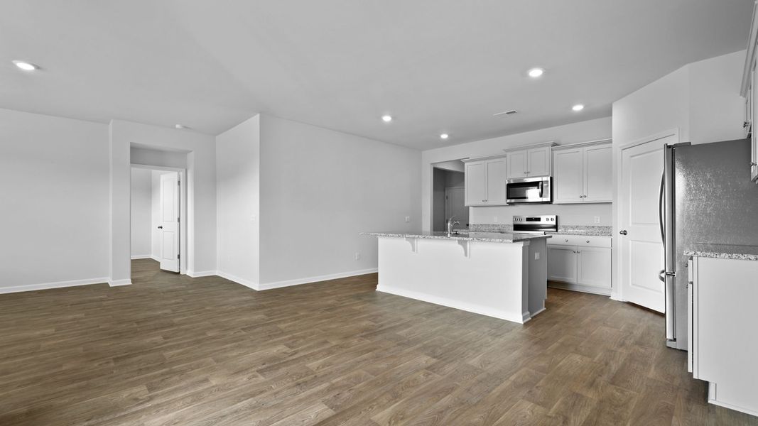 Spacious, unfurnished interior of a new home in Pine Hills at Cane Bay, Summerville (Image 15).