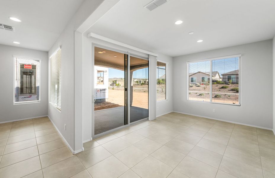 Spacious, unfurnished interior of a new home in Sun City Festival, Buckeye (Image 17). Spacious, unfurnished interior of a new home in Sun City Festival, Buckeye (Image 17).