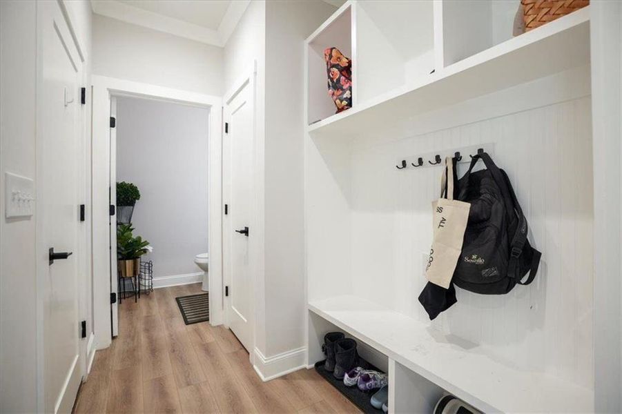 Furnished interior view inside a new home in , Acworth (Image 70).