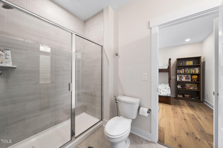 38-web-or-mls-225 Holding Dairy-299