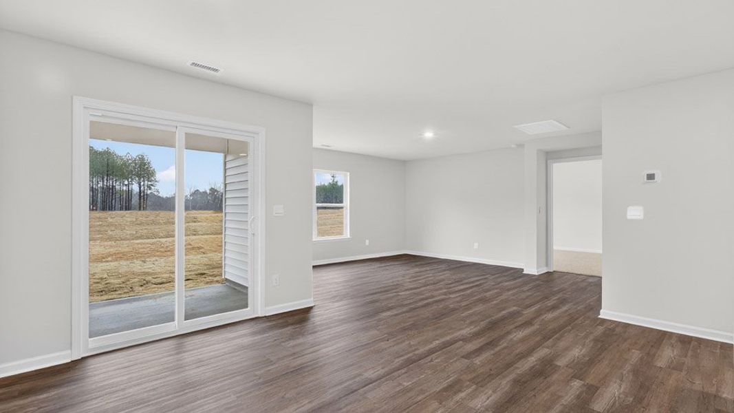 Spacious, unfurnished interior of a new home in Wilson's Ridge, Wilson's Mills (Image 11).