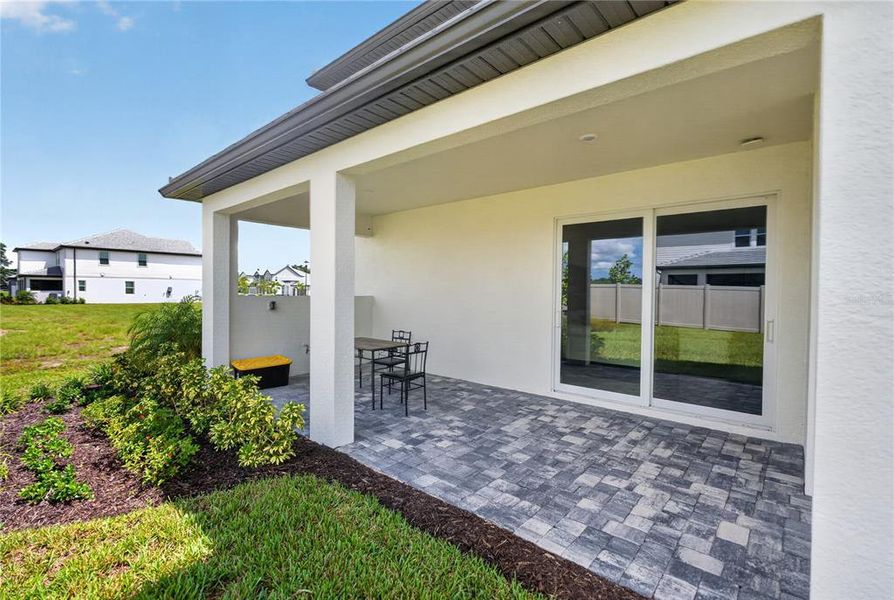 Exterior details and patio area of a home in , Sarasota (Image 35).