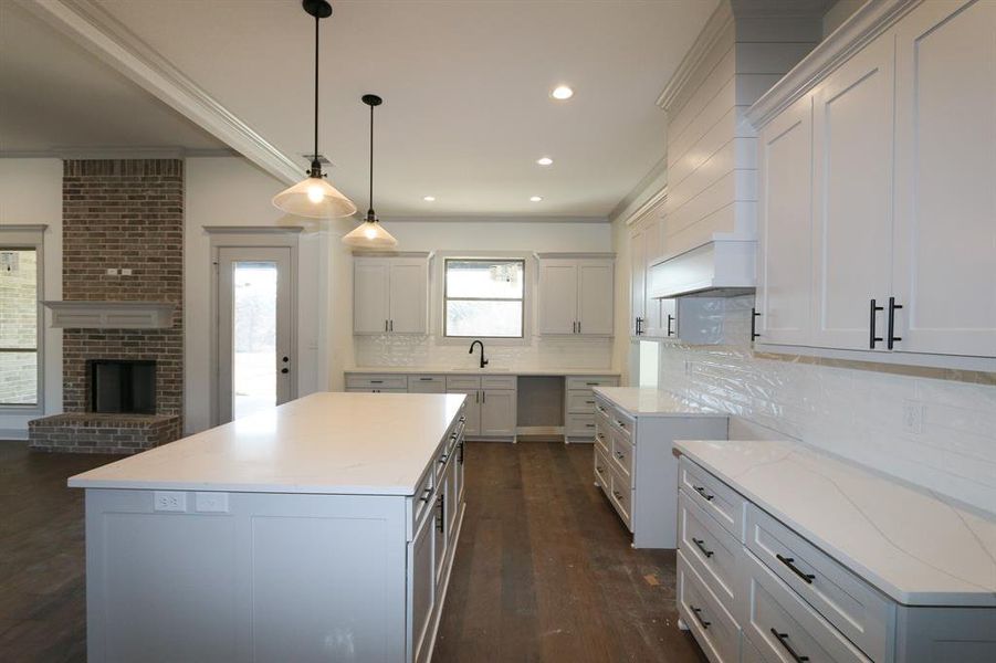 Furnished interior view inside a new home in , Tyler (Image 4).