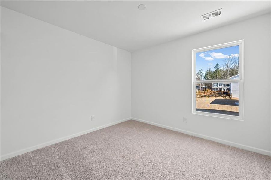 Spacious, unfurnished interior of a new home in Sage Woods, Dallas (Image 34).