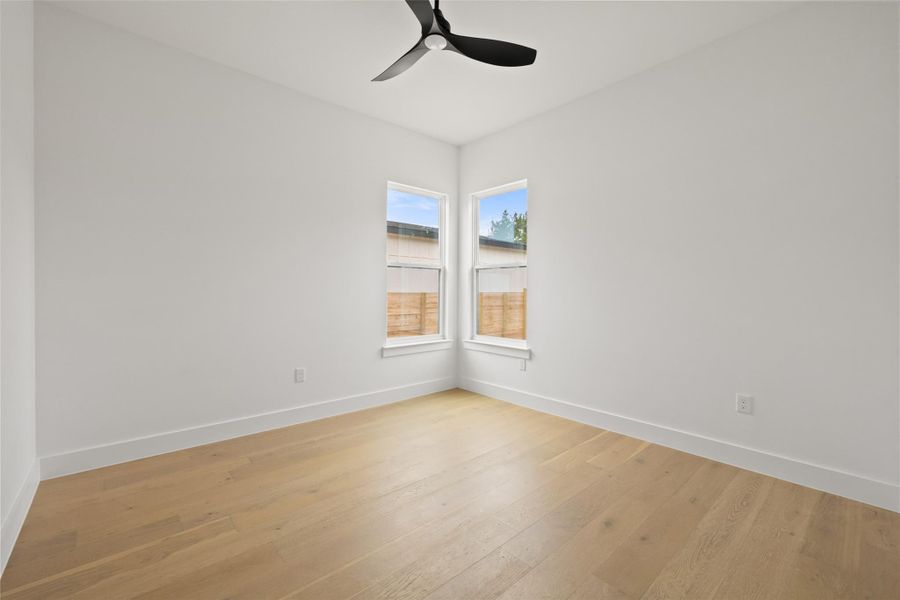 Spacious, unfurnished interior of a new home in , Wimberley (Image 34).