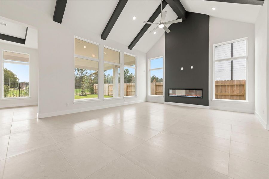 Spacious, unfurnished interior of a new home in ARTAVIA®, Conroe (Image 17).