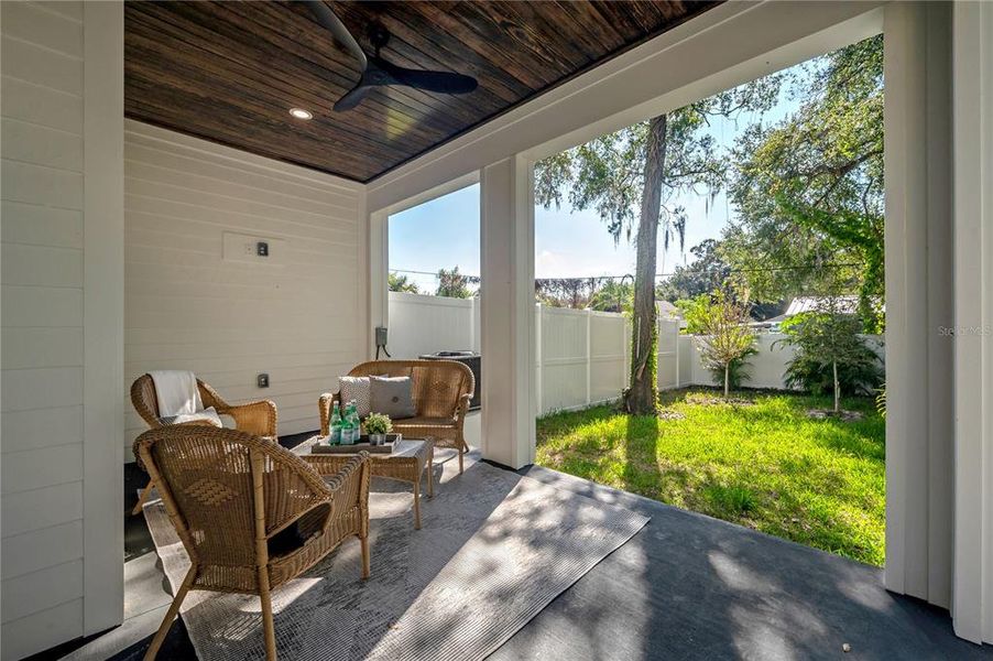Exterior details and patio area of a home in , Tampa (Image 28).