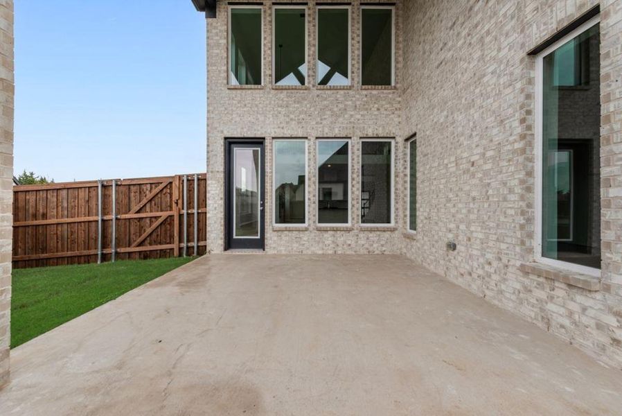Exterior details and patio area of a home in Somercrest, Midlothian (Image 24). Exterior details and patio area of a home in Somercrest, Midlothian (Image 24).