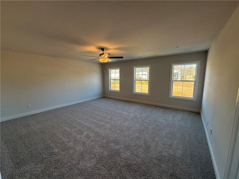 Spacious, unfurnished interior of a new home in , Marietta (Image 18).