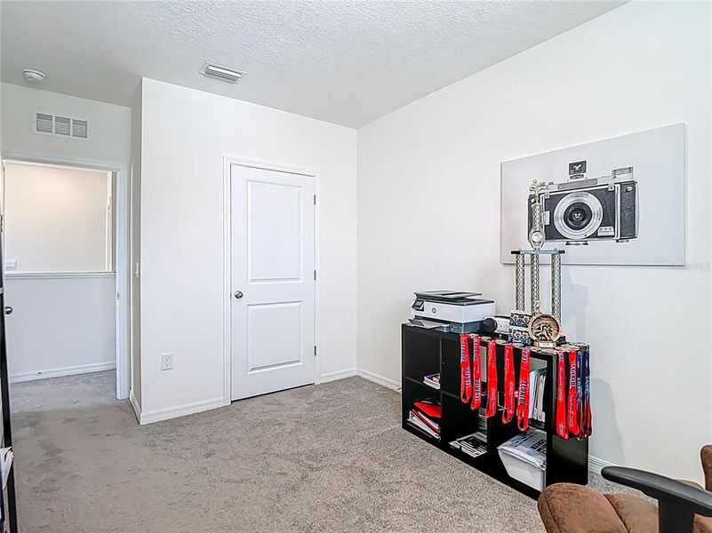 Furnished interior view inside a new home in , Wesley Chapel (Image 27).