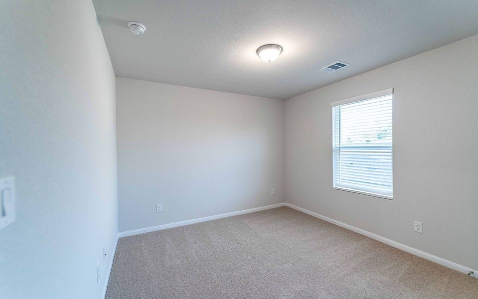 Spacious, unfurnished interior of a new home in Sanctuary, Salado (Image 17).