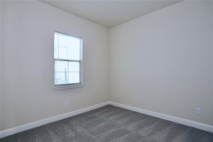 Spacious, unfurnished interior of a new home in , St. Cloud (Image 19).