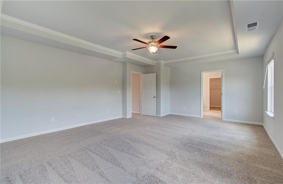 Spacious, unfurnished interior of a new home in Chapel Hill, Newnan (Image 8).