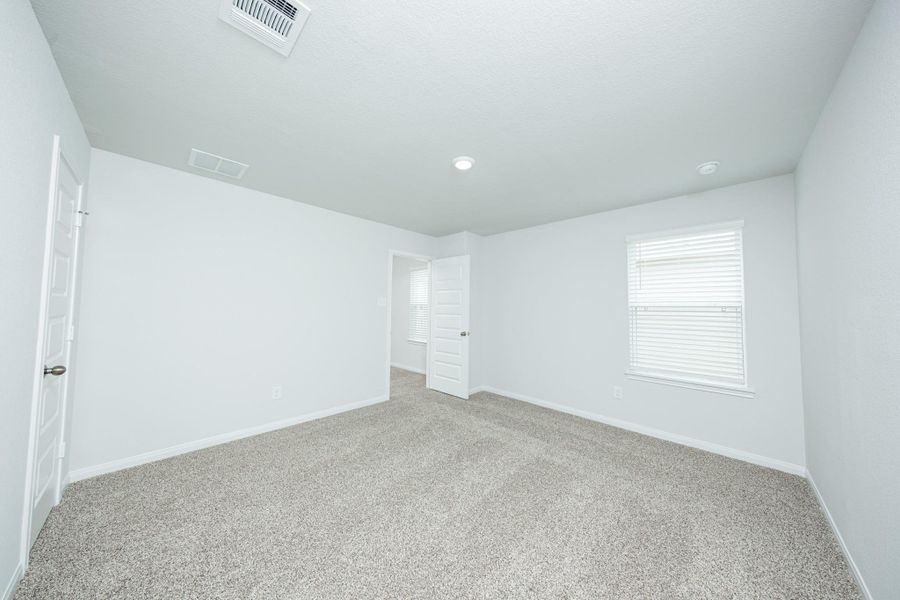 Image 5 of a home in Granger Pines.