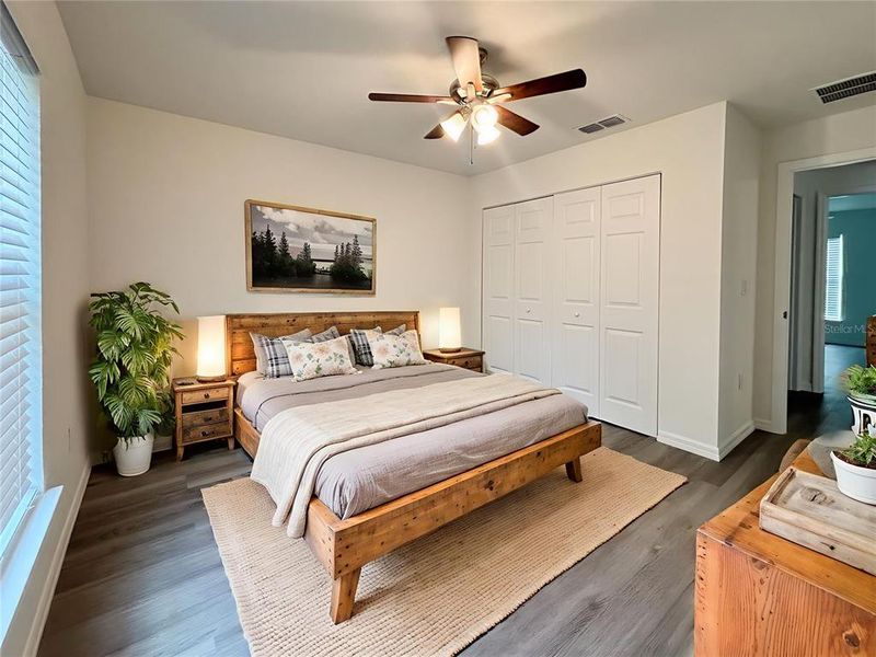 Furnished interior view inside a new home in , Dunnellon (Image 9).