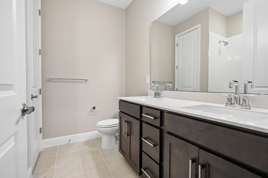 Furnished interior view inside a new home in Legends Preserve - Signature Series, Daytona Beach (Image 7).