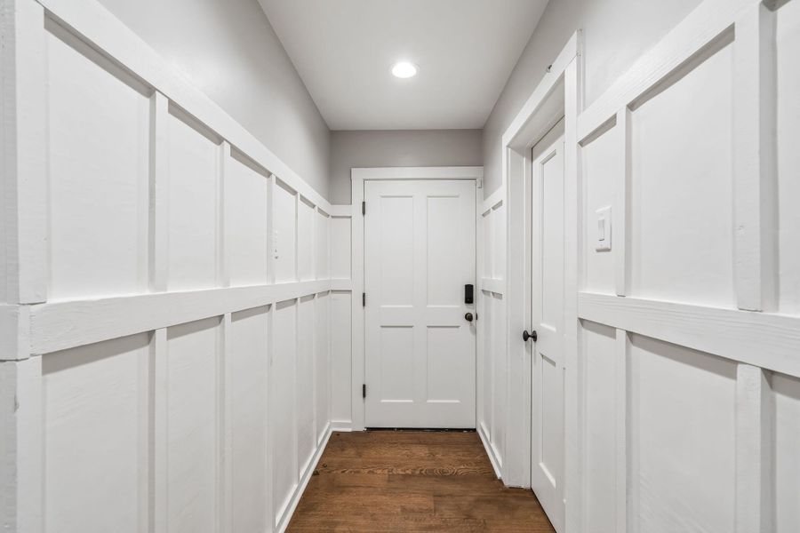Spacious, unfurnished interior of a new home in , Mount Pleasant (Image 27).