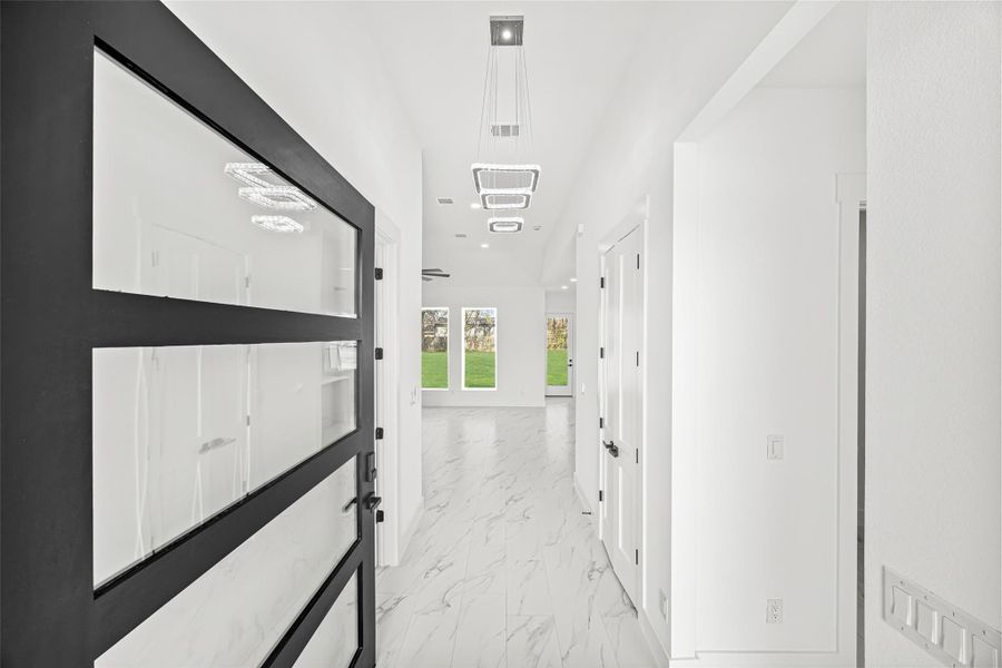 Spacious, unfurnished interior of a new home in , Dayton (Image 17).