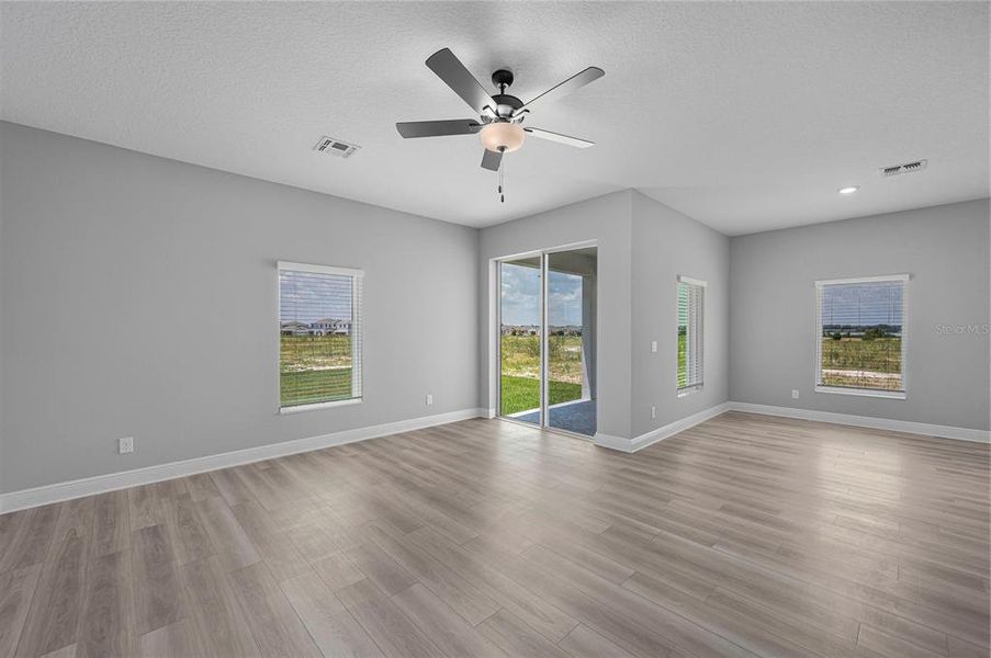 Spacious, unfurnished interior of a new home in Gum Lake Preserve, Lake Alfred (Image 18). Spacious, unfurnished interior of a new home in Gum Lake Preserve, Lake Alfred (Image 18).