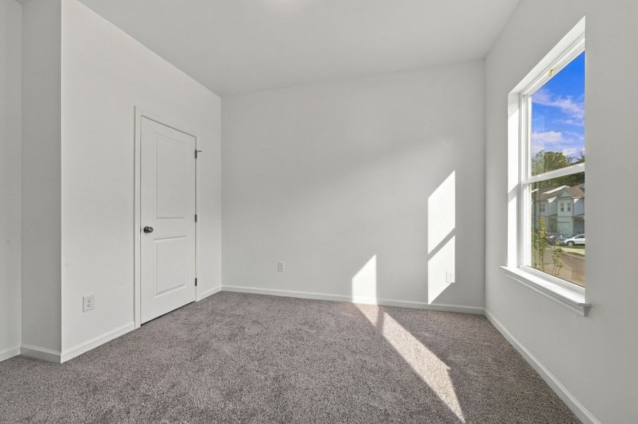 Spacious, unfurnished interior of a new home in Ironhorse, Dickson (Image 25).