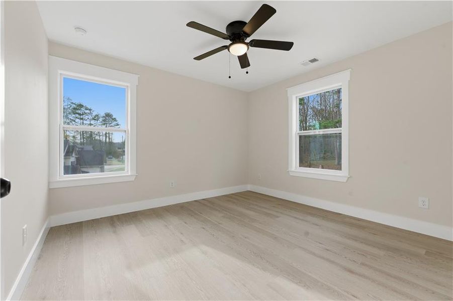 Spacious, unfurnished interior of a new home in , Mableton (Image 21).