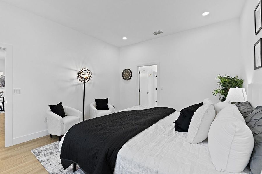 Furnished interior view inside a new home in , Vero Beach (Image 16).